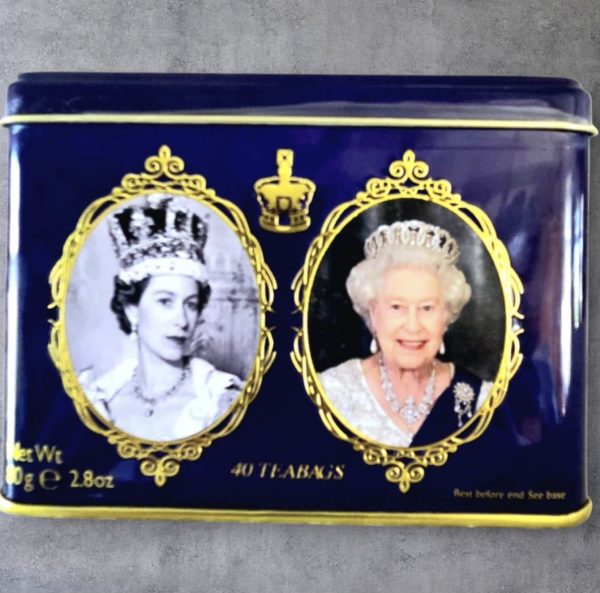 Queen Elizabeth II Classic Tea Tin